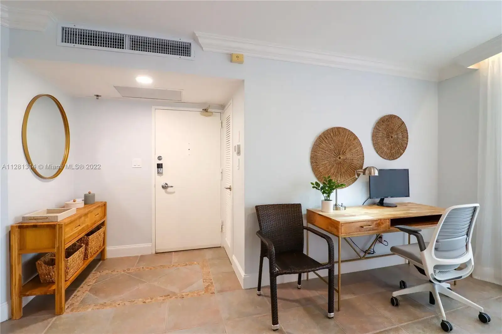 5161 Collins Ave # 404, Miami Beach FL 33140 photo 2