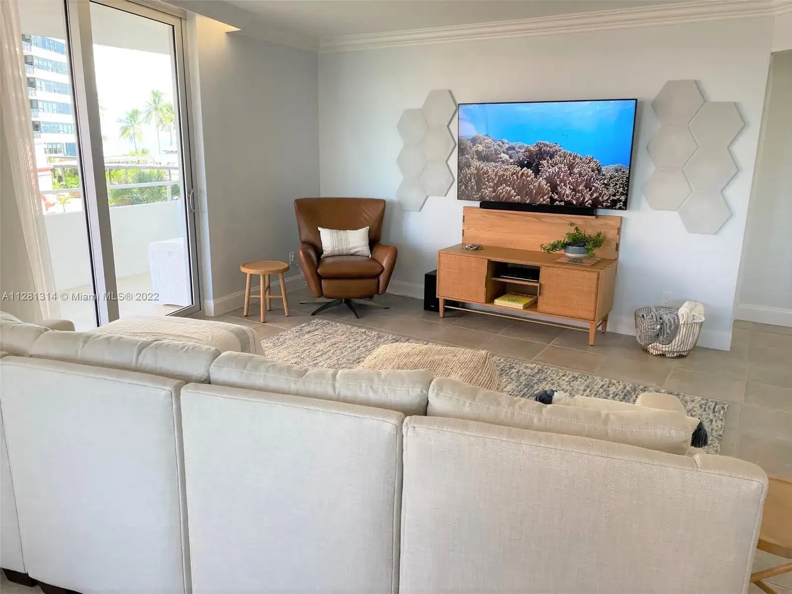5161 Collins Ave # 404, Miami Beach FL 33140 photo 4