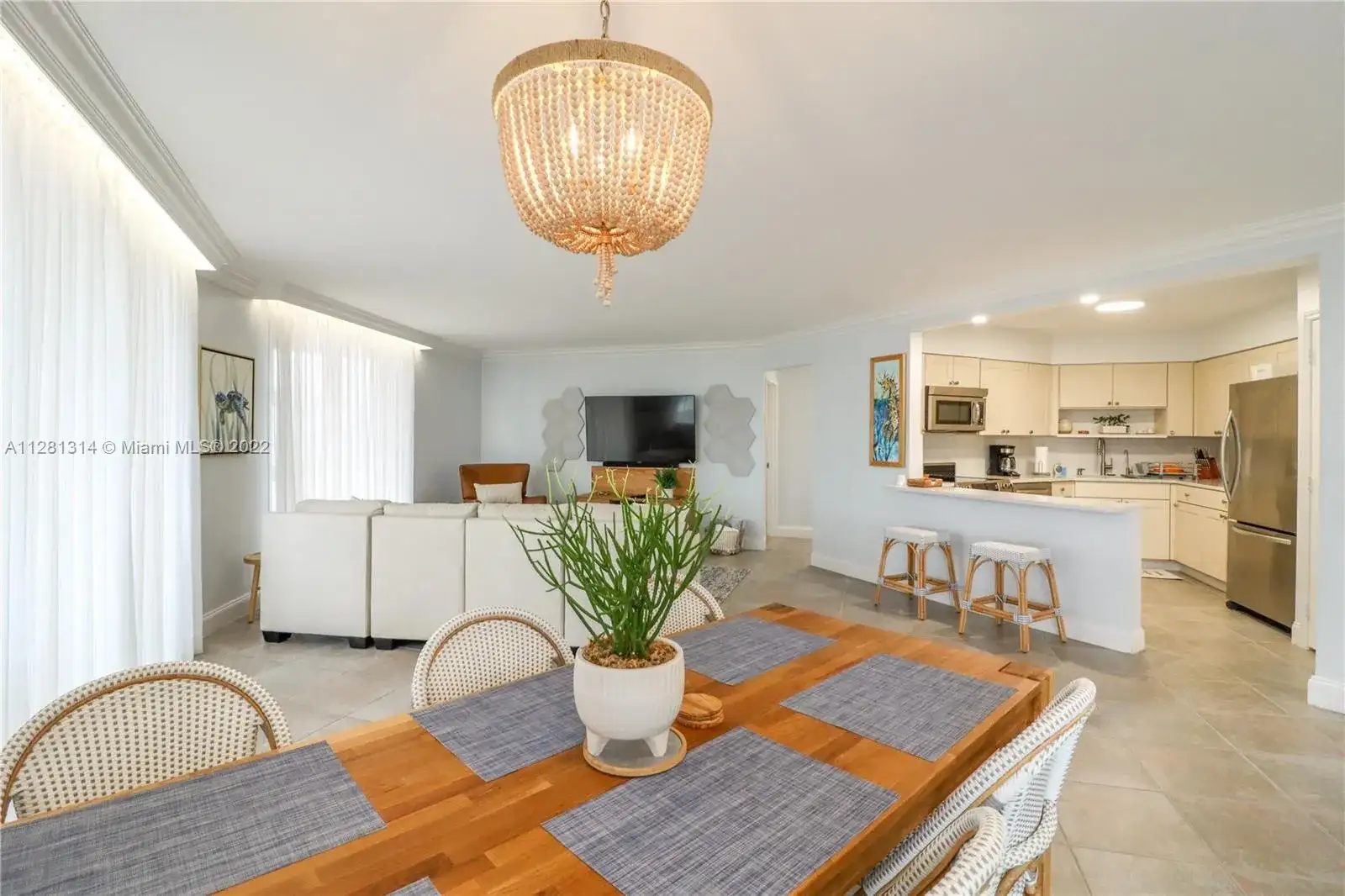 5161 Collins Ave # 404, Miami Beach FL 33140 photo 5