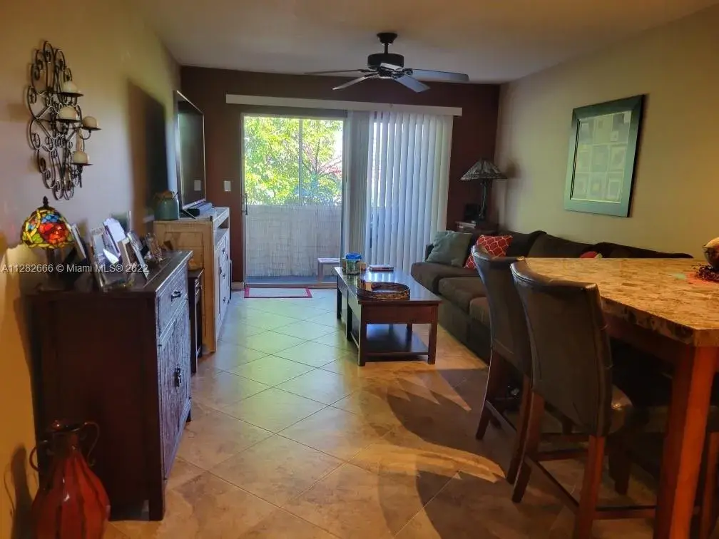 1400 Tallwood Ave # 303, Hollywood FL 33021