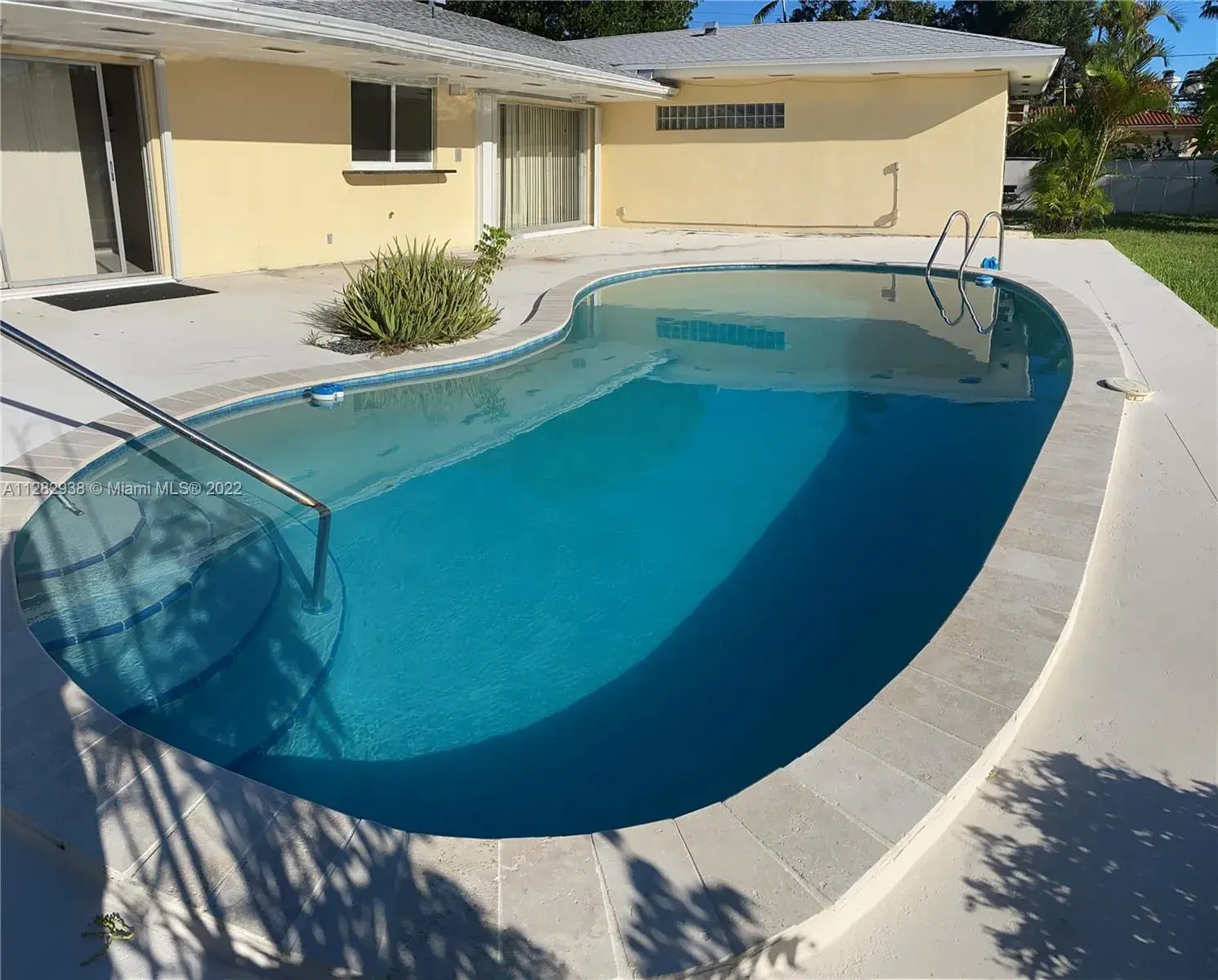 13245 Coronado Dr, North Miami FL 33181