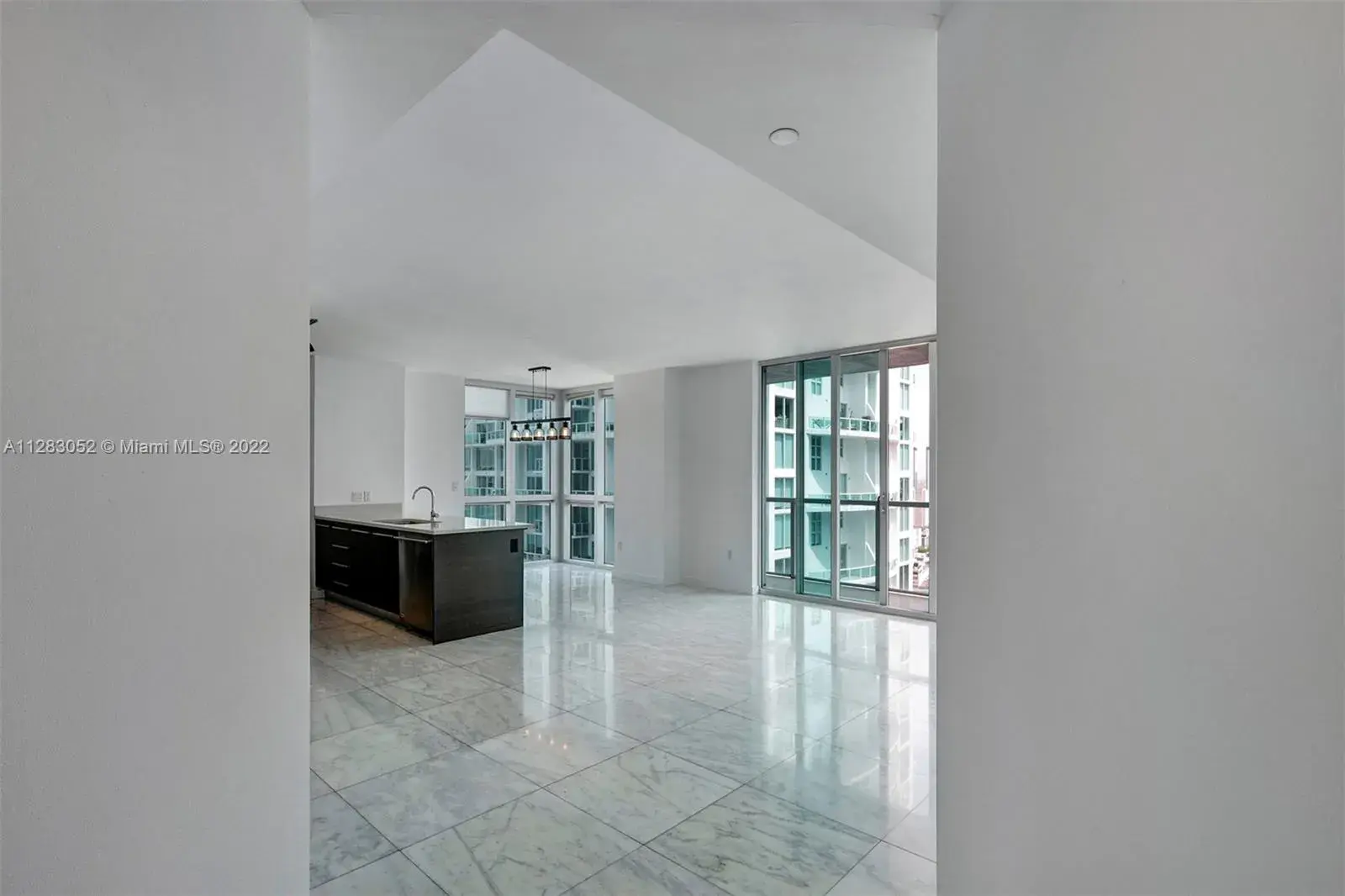 55 SE 6th St # 3401, Miami FL 33131