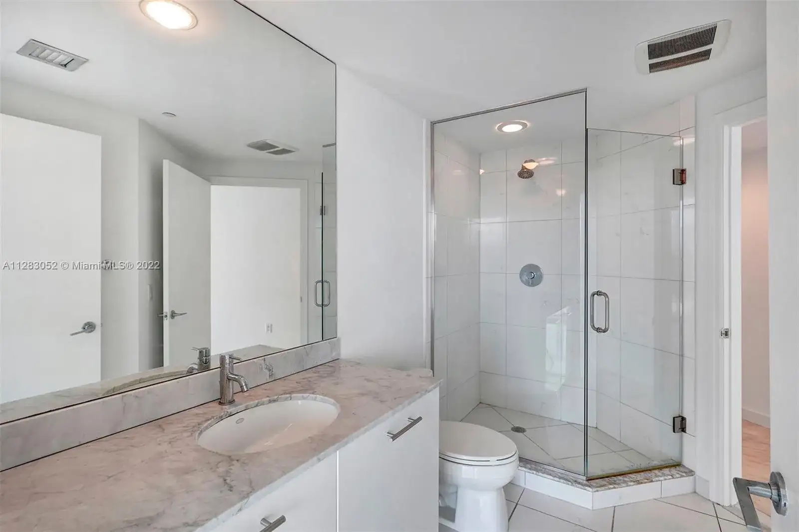 55 SE 6th St # 3401, Miami FL 33131 photo 5
