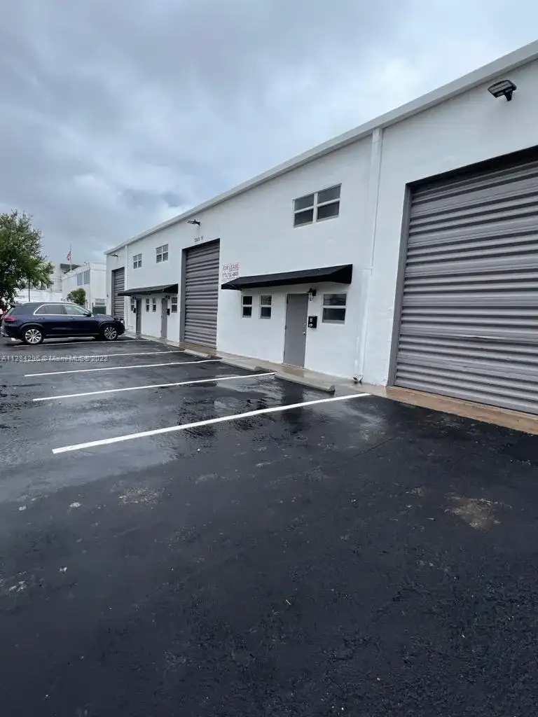 12415 NE 13th Ave, North Miami FL 33161 photo 2