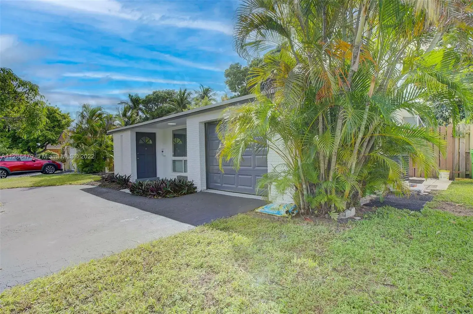 5940 NW 16th St, Sunrise FL 33313 photo 4
