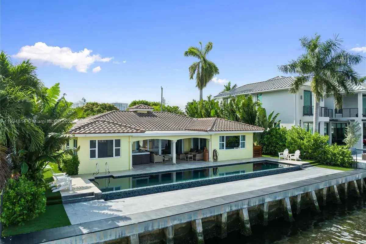 1921 W Terra Mar Dr, Lauderdale By The Sea FL 33062