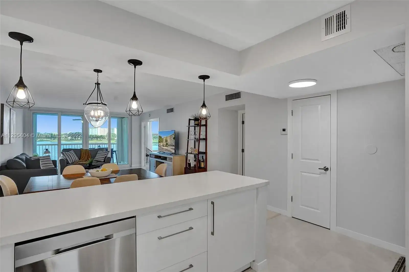 3091 N Course Dr # 305, Pompano Beach FL 33069 photo 2