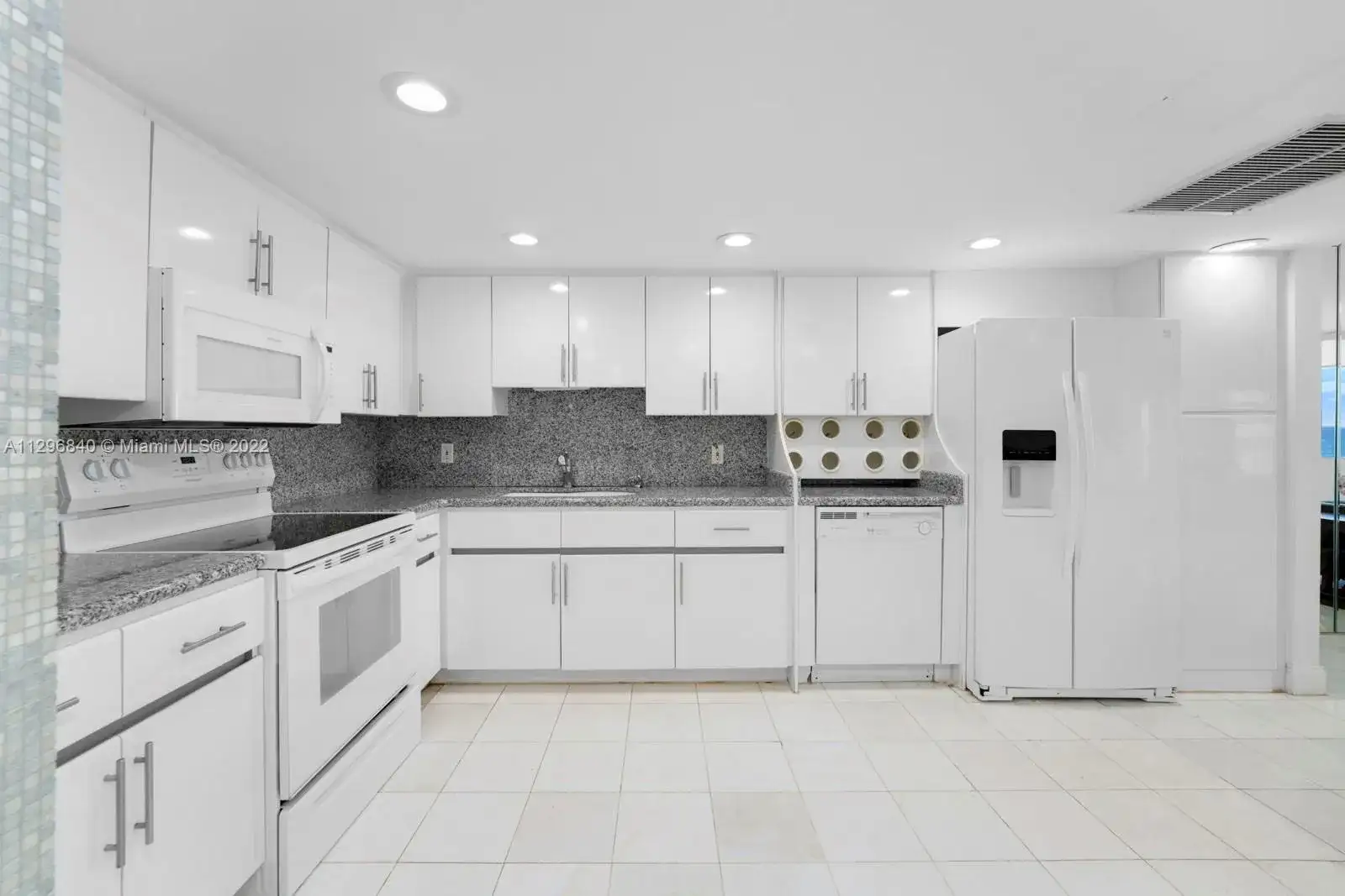 5401 Collins Ave # 349, Miami Beach FL 33140 photo 5