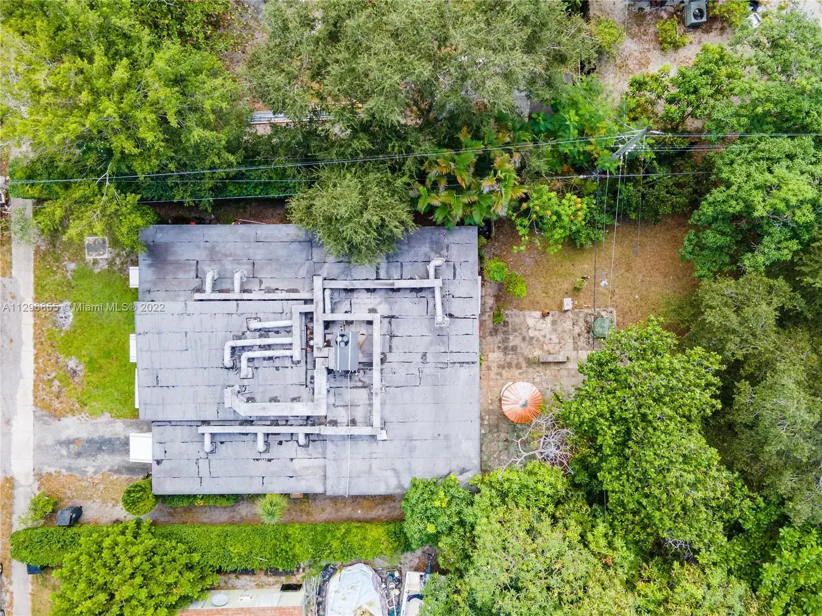 13550 NW 5th Ave, North Miami FL 33168 photo 3