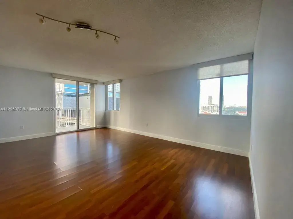 850 N Miami Ave # 1004, Miami FL 33136