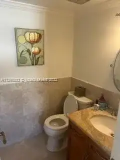 4301 Collins Ave # 907, Miami Beach FL 33140 photo 4