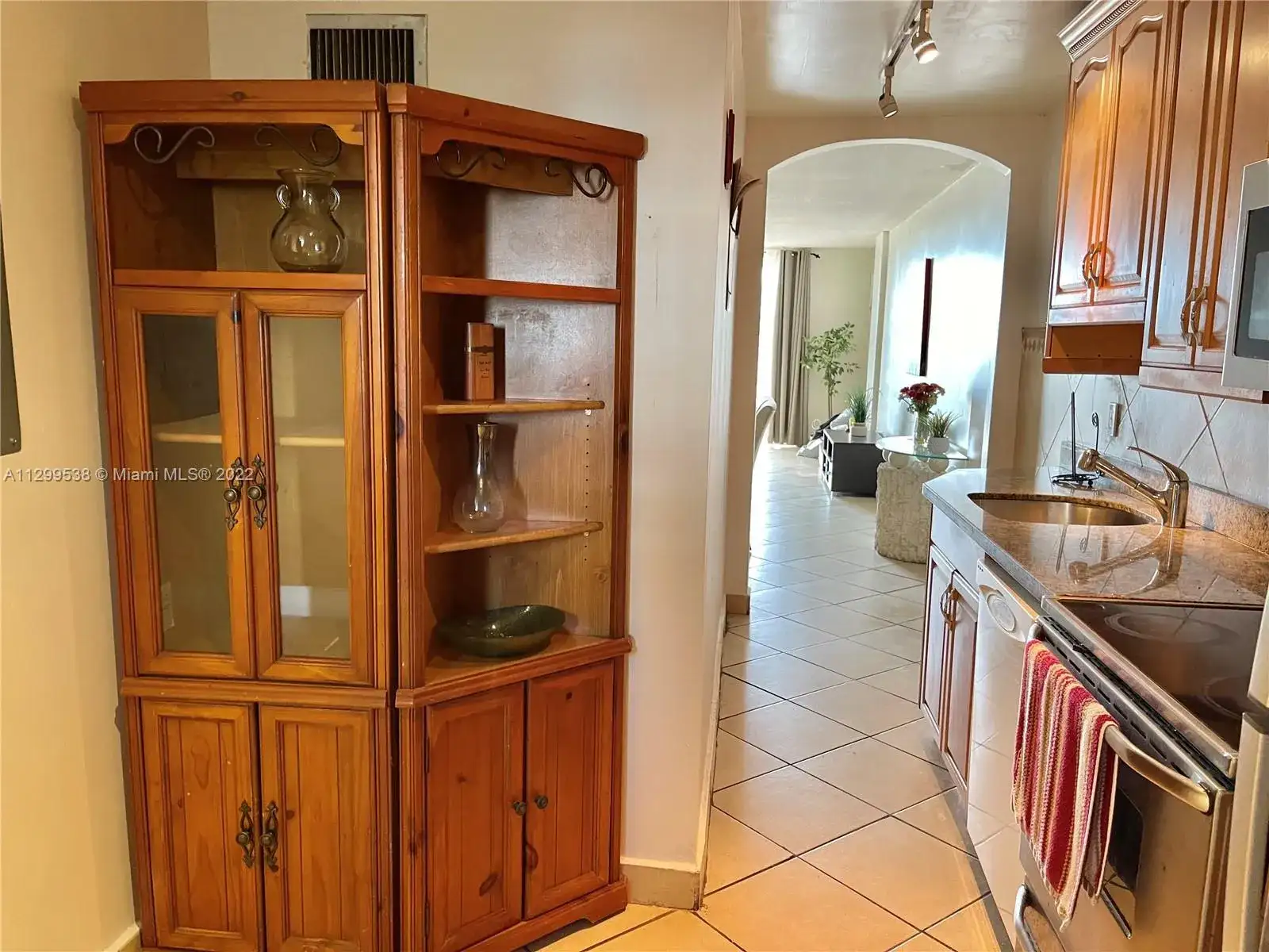3660 NE 166th St # 510, North Miami Beach FL 33160 photo 5