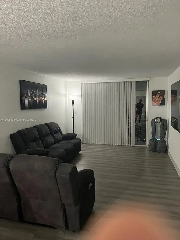 14150 SW 84th St # I, Miami FL 33183 photo 4