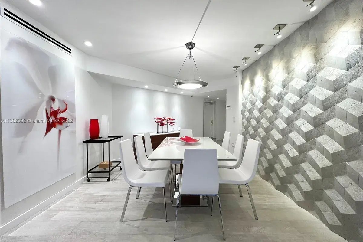 6301 Collins Ave # 3001, Miami Beach FL 33141