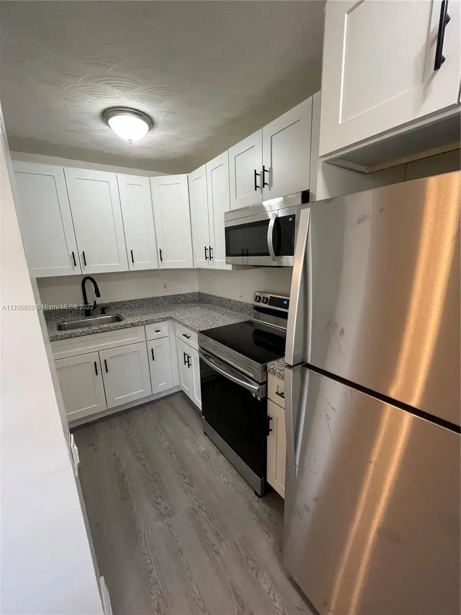 1030 N Victoria Park Rd # 3, Fort Lauderdale FL 33304