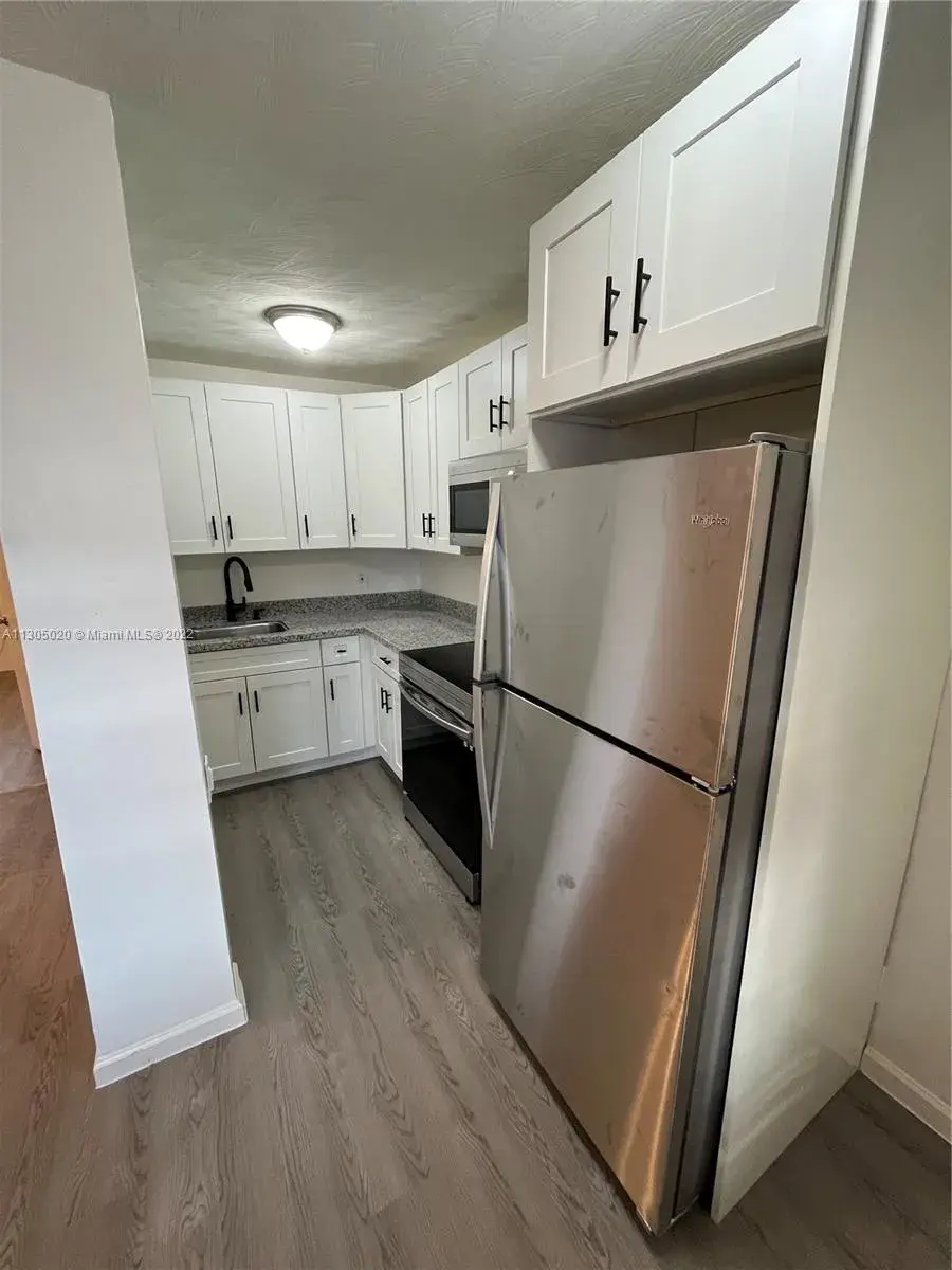 1030 N Victoria Park Rd # 3, Fort Lauderdale FL 33304