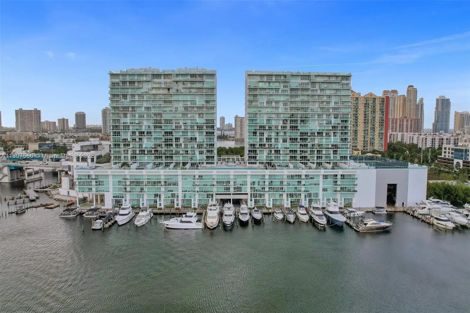 400 Sunny Isles Blvd # 906, Sunny Isles Beach FL 33160 photo 2