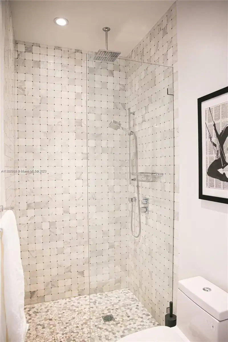 100 Lincoln Rd # 1643, Miami Beach FL 33139 photo 5