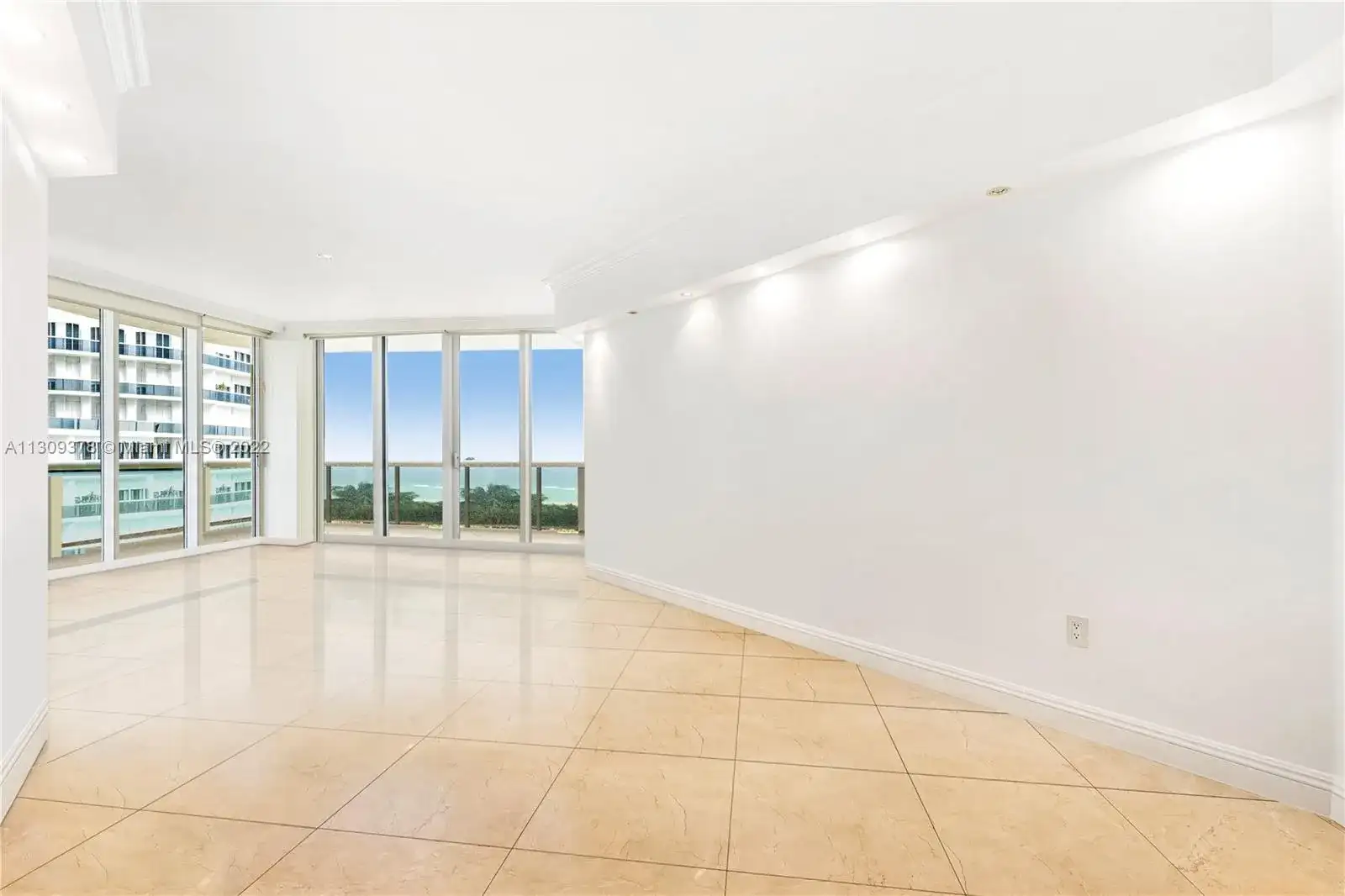 9595 Collins Ave, Surfside FL 33154 photo 5