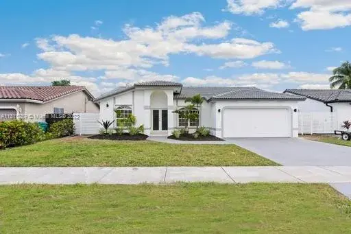 14712 SW 173rd St, Miami FL 33187
