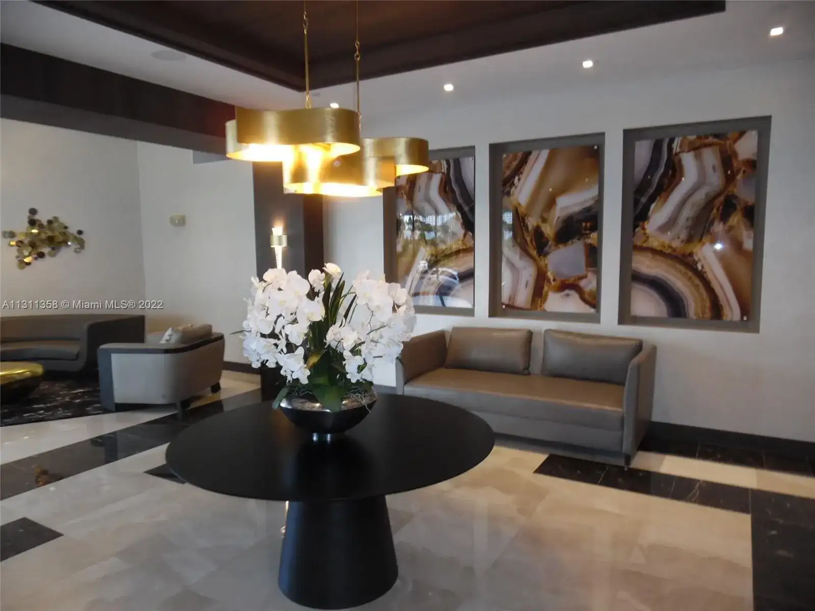 20515 E Country Club Dr # 1245, Aventura FL 33180 photo 4