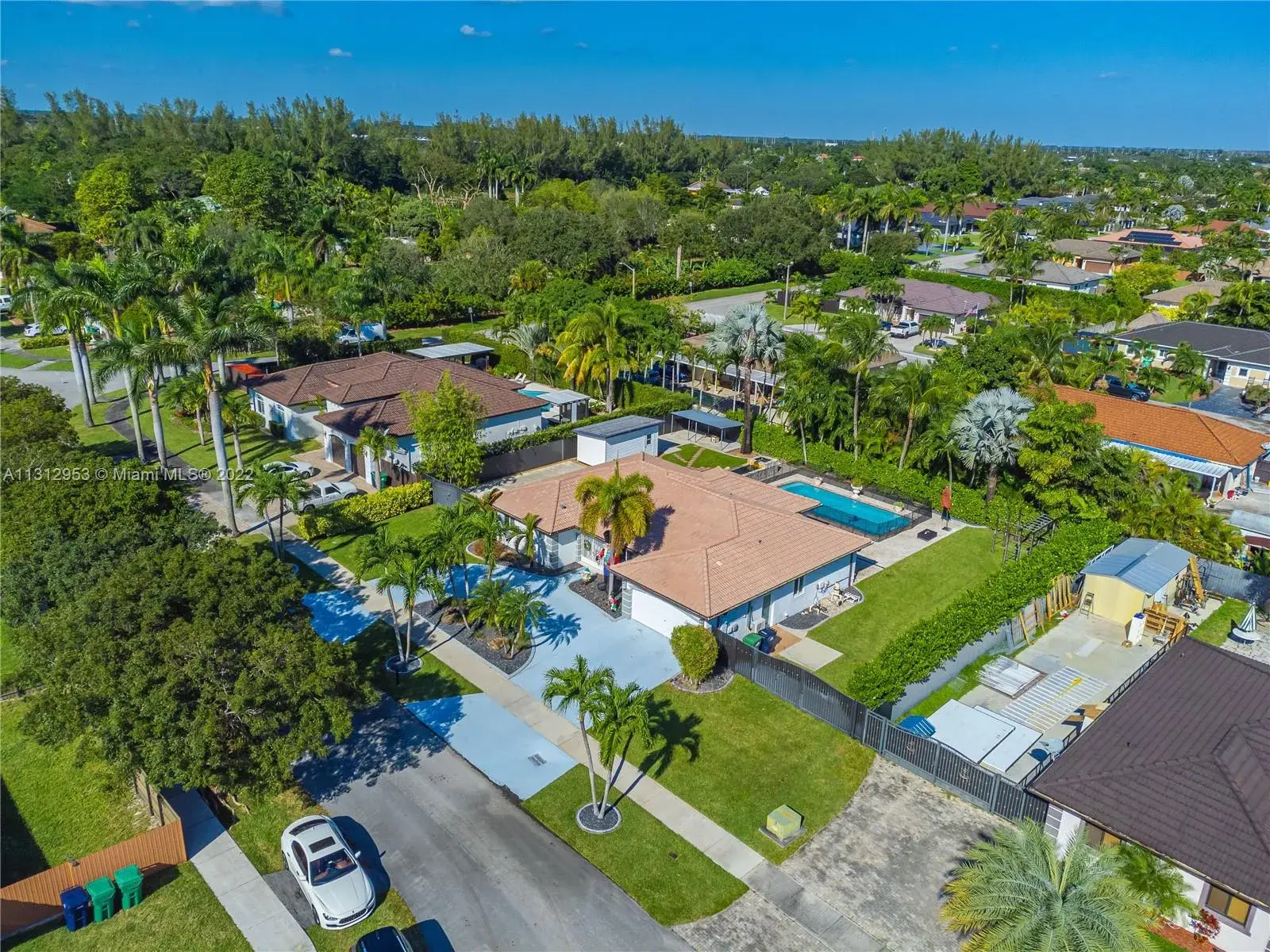 13261 SW 204th St, Miami FL 33177