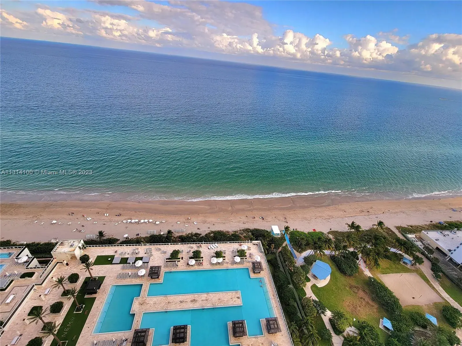 1850 S Ocean Dr # 3202, Hallandale Beach FL 33009