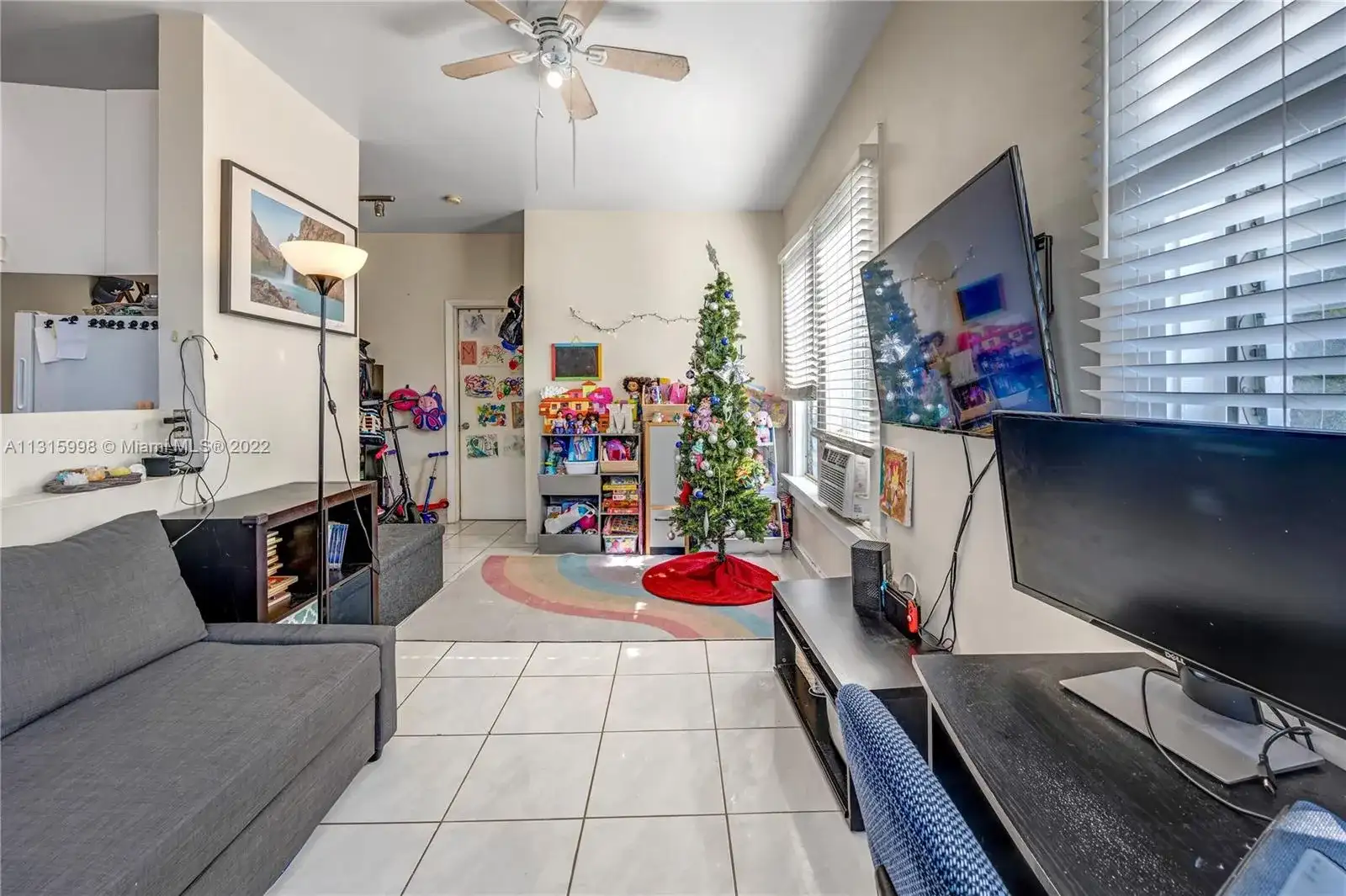 842 Meridian Ave # 2D, Miami Beach FL 33139 photo 3