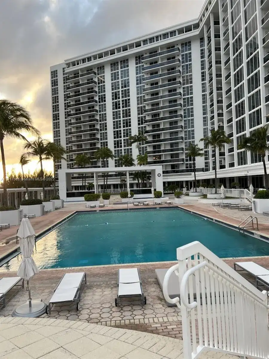 10275 Collins Ave # 206, Bal Harbour FL 33154 photo 3