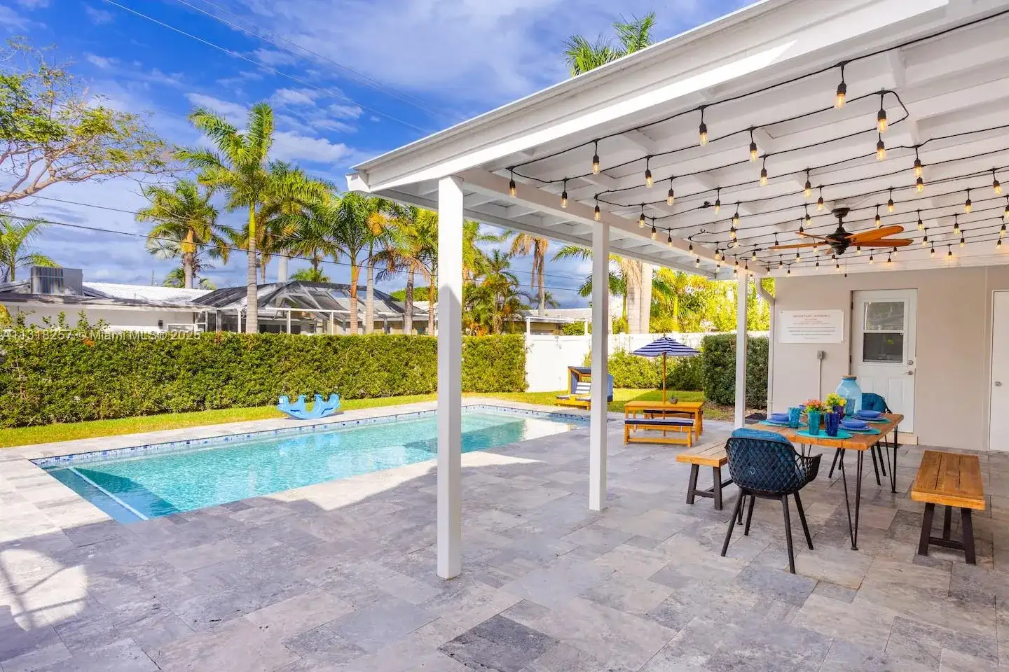 833 Washington St, Hollywood FL 33019 photo 3