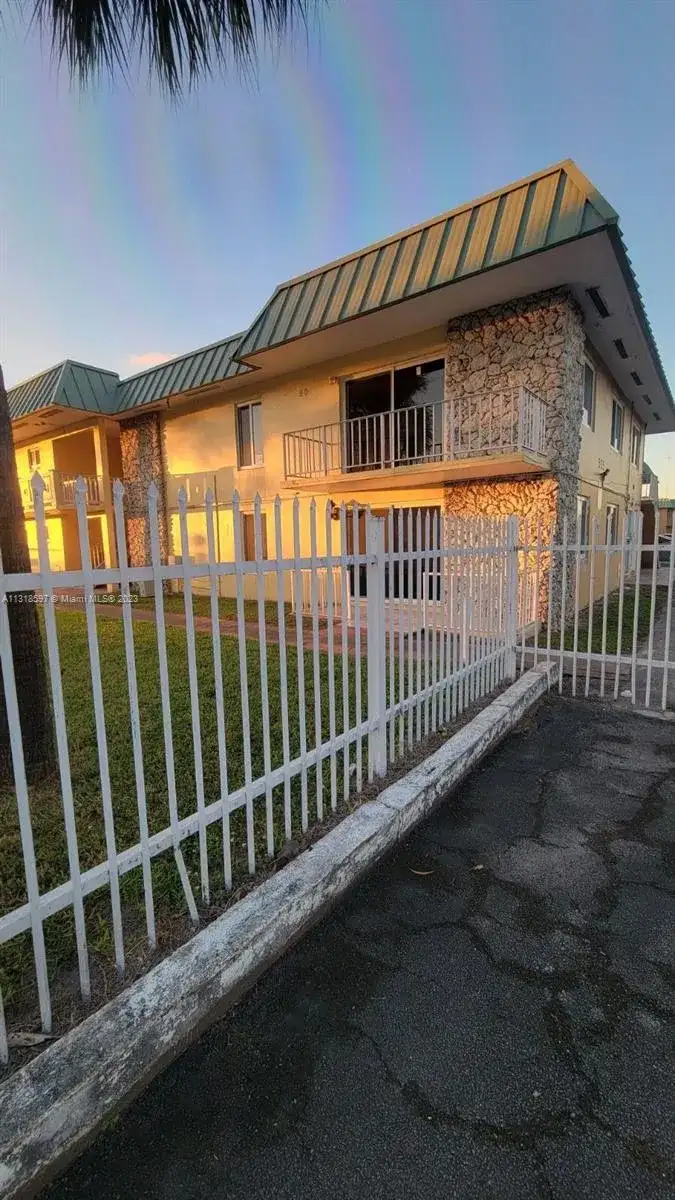 505 NW 177th St # 103, Miami Gardens FL 33169 photo 5