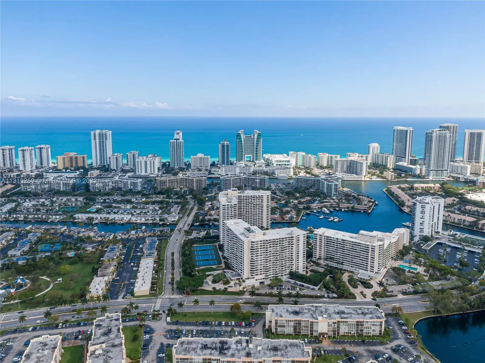 600 Three Islands Blvd # 111, Hallandale Beach FL 33009