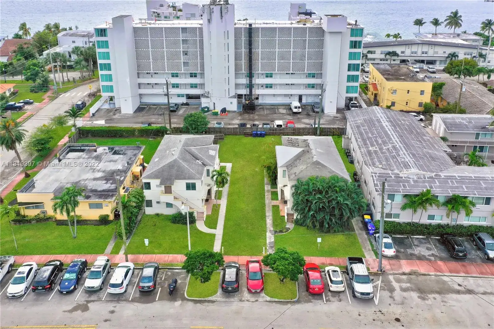 1910 and 1920 Biarritz Dr, Miami Beach FL 33141 photo 3