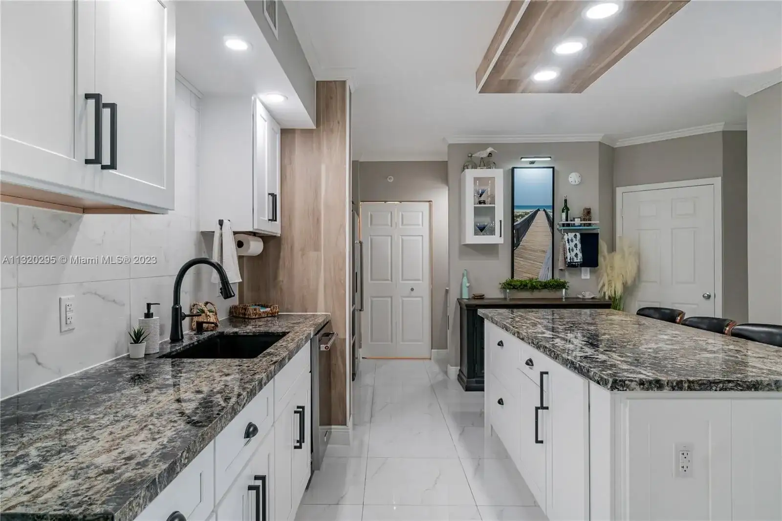 17100 N Bay Rd # 1602, Sunny Isles Beach FL 33160 photo 4