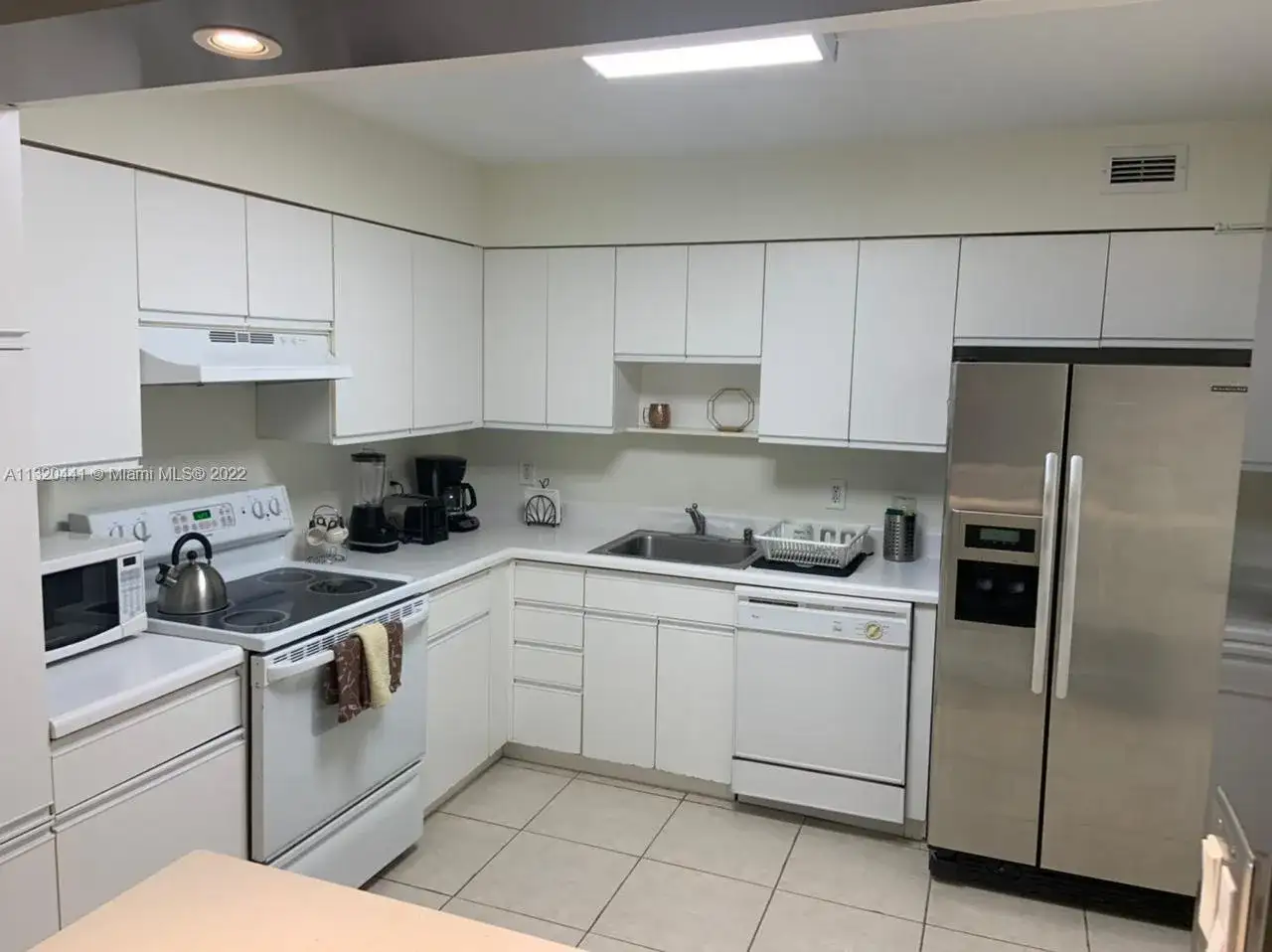 5151 Collins Ave # 727, Miami Beach FL 33140 photo 4