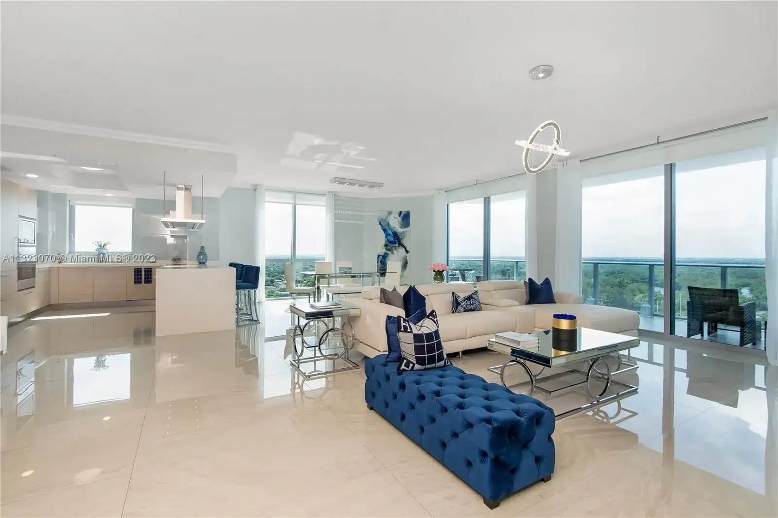 17111 Biscayne Blvd # 2001, North Miami Beach FL 33160 photo 3