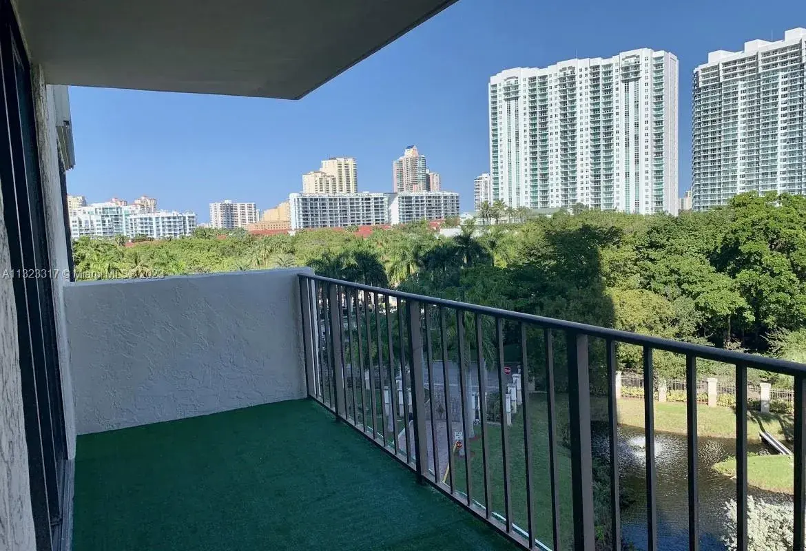 18181 NE 31st Ct # 706, Aventura FL 33160