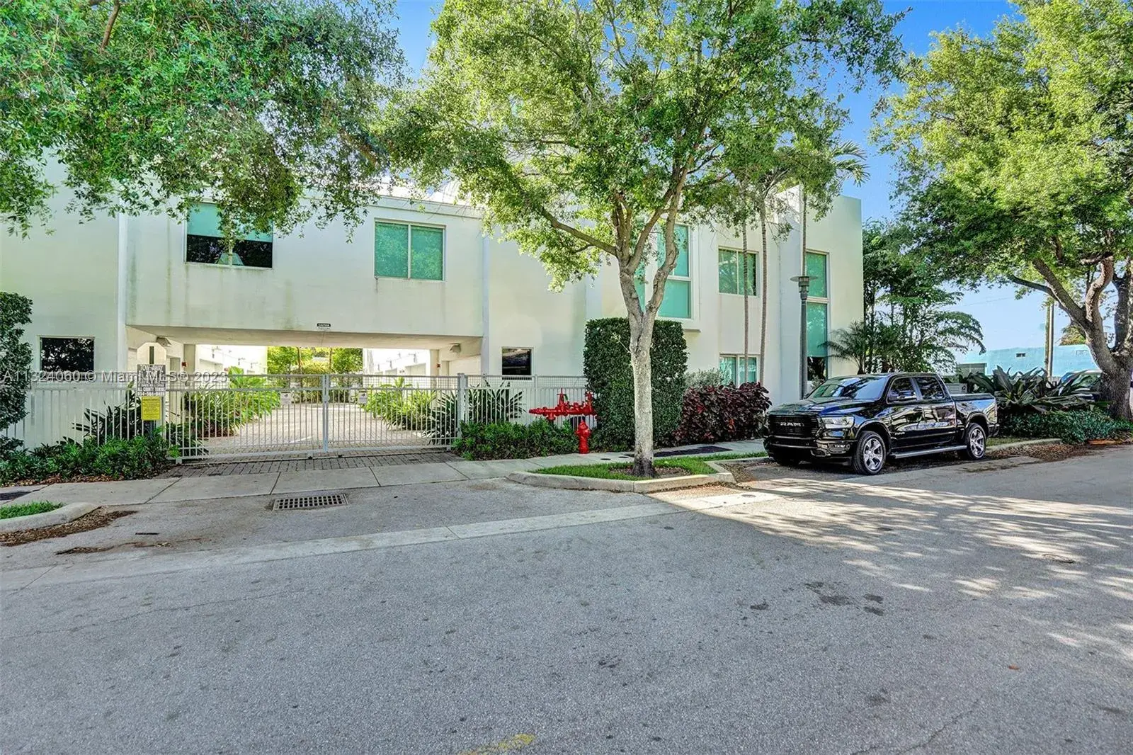 791 NE 4th Ave, Fort Lauderdale FL 33304