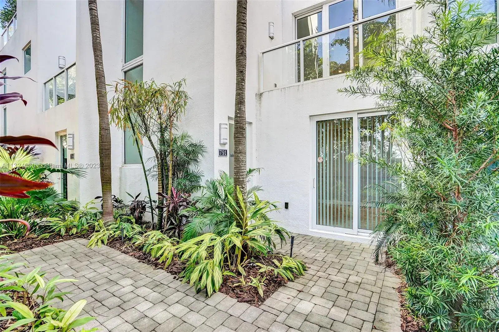 791 NE 4th Ave, Fort Lauderdale FL 33304