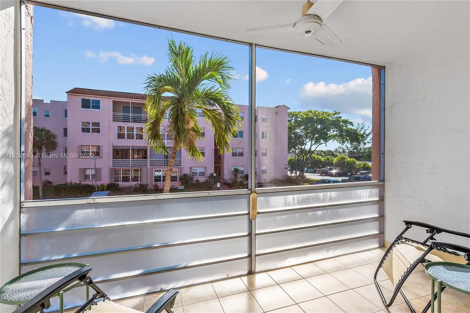 2841 Somerset Dr # 215, Lauderdale Lakes FL 33311 photo 4