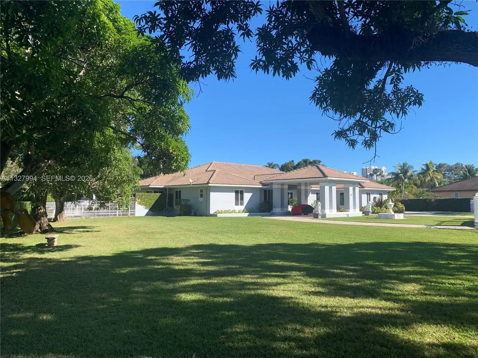 7625 SW 75th Ave, Miami FL 33143 photo 4