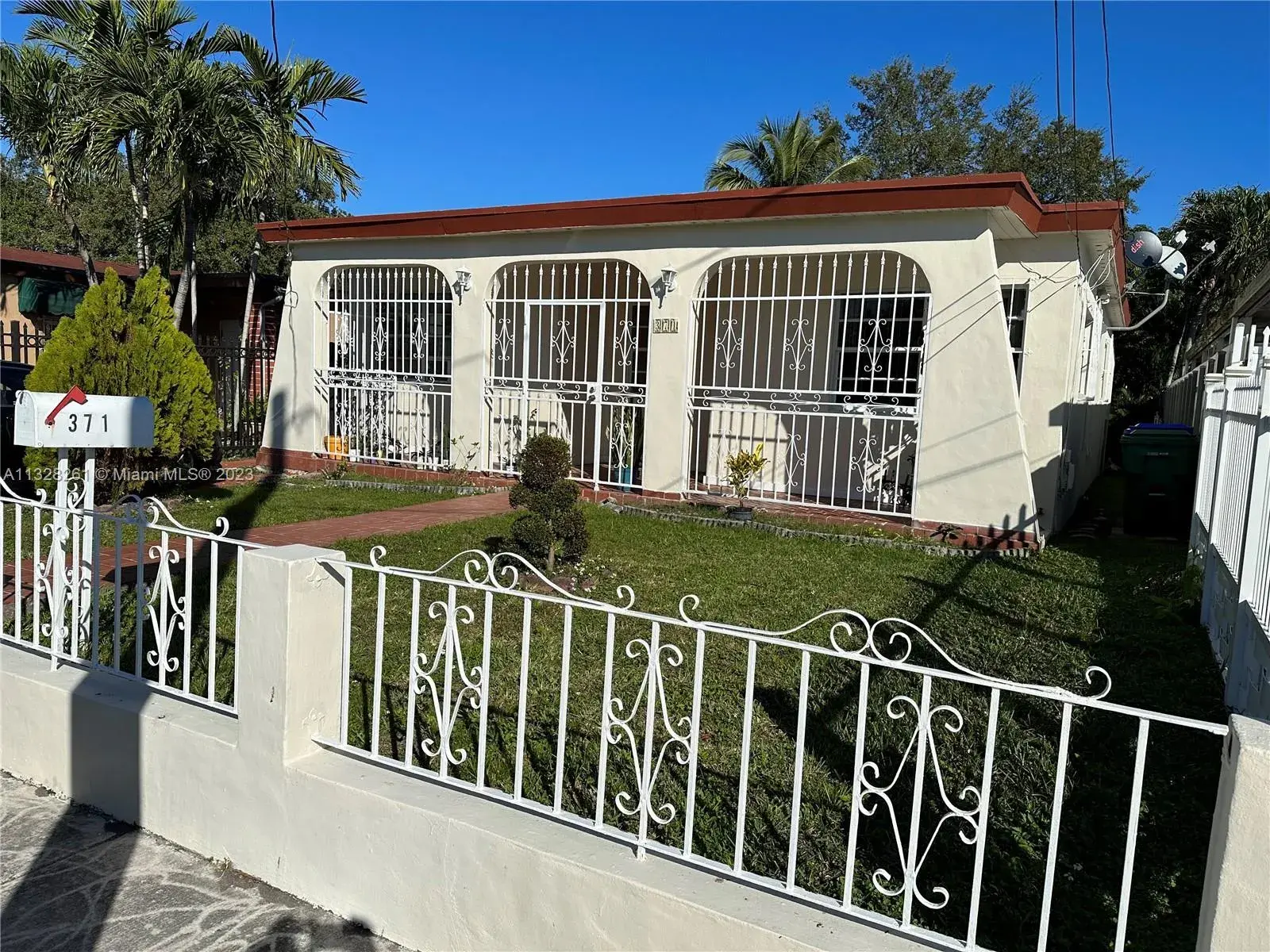 371 NW 59th Ct, Miami FL 33126