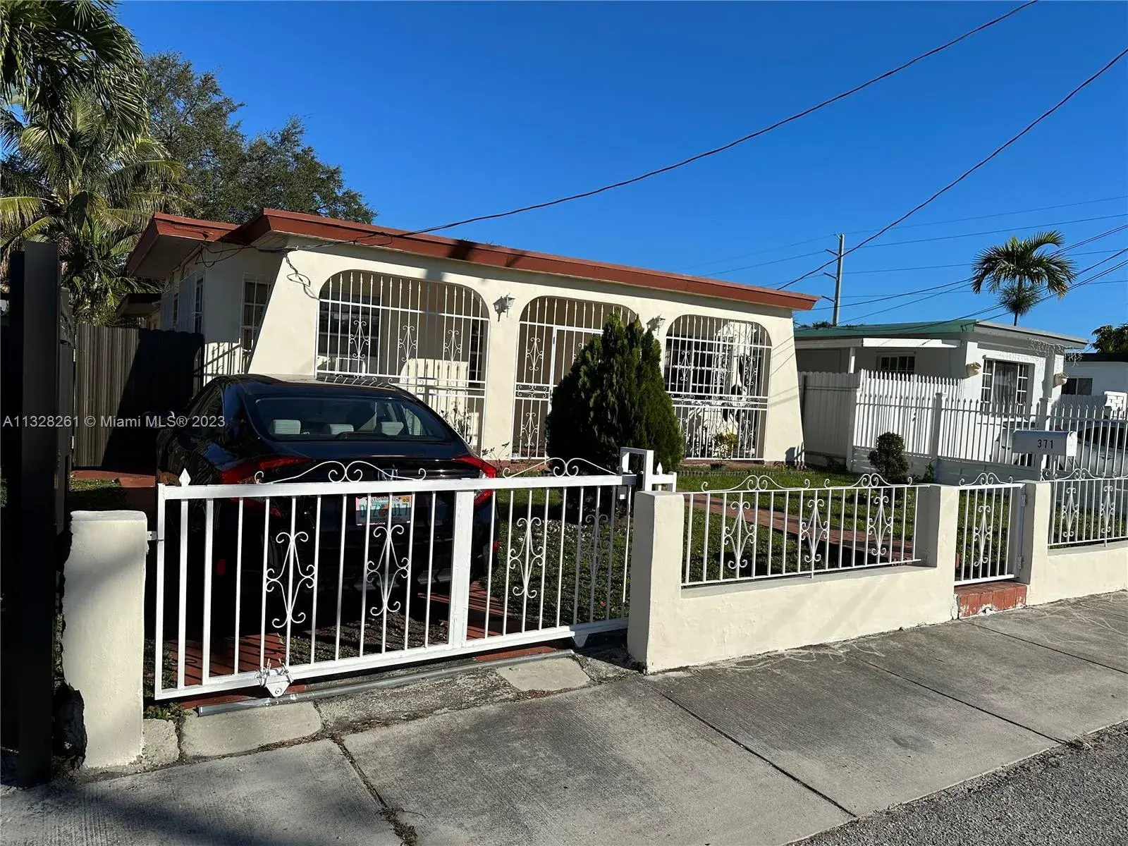 371 NW 59th Ct, Miami FL 33126