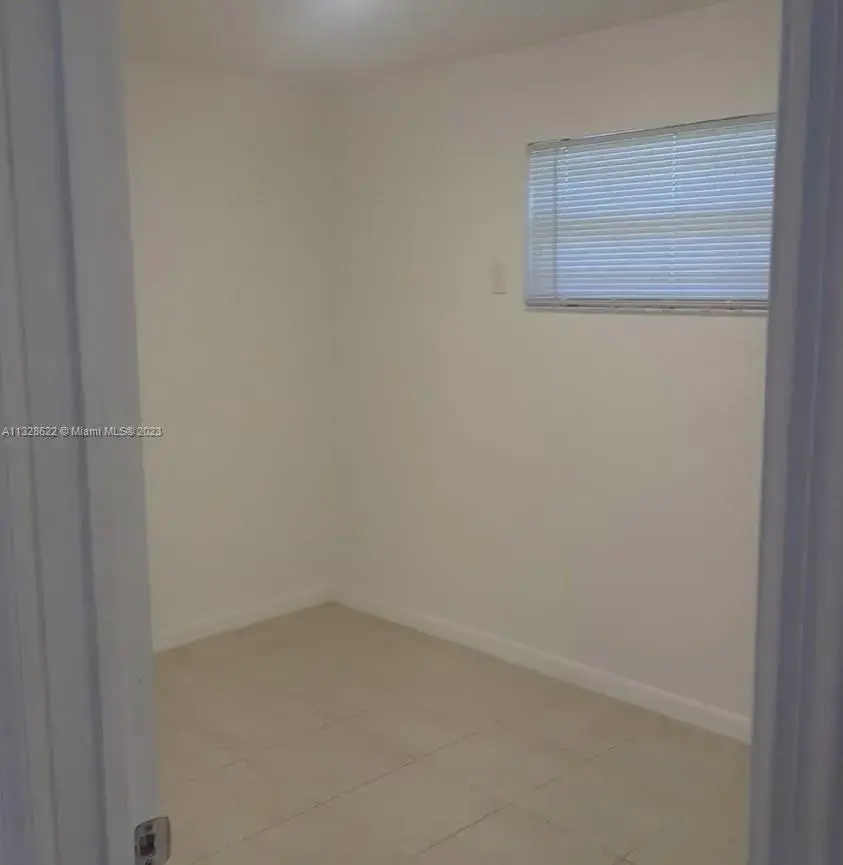 635 NW 22nd Rd, Fort Lauderdale FL 33311