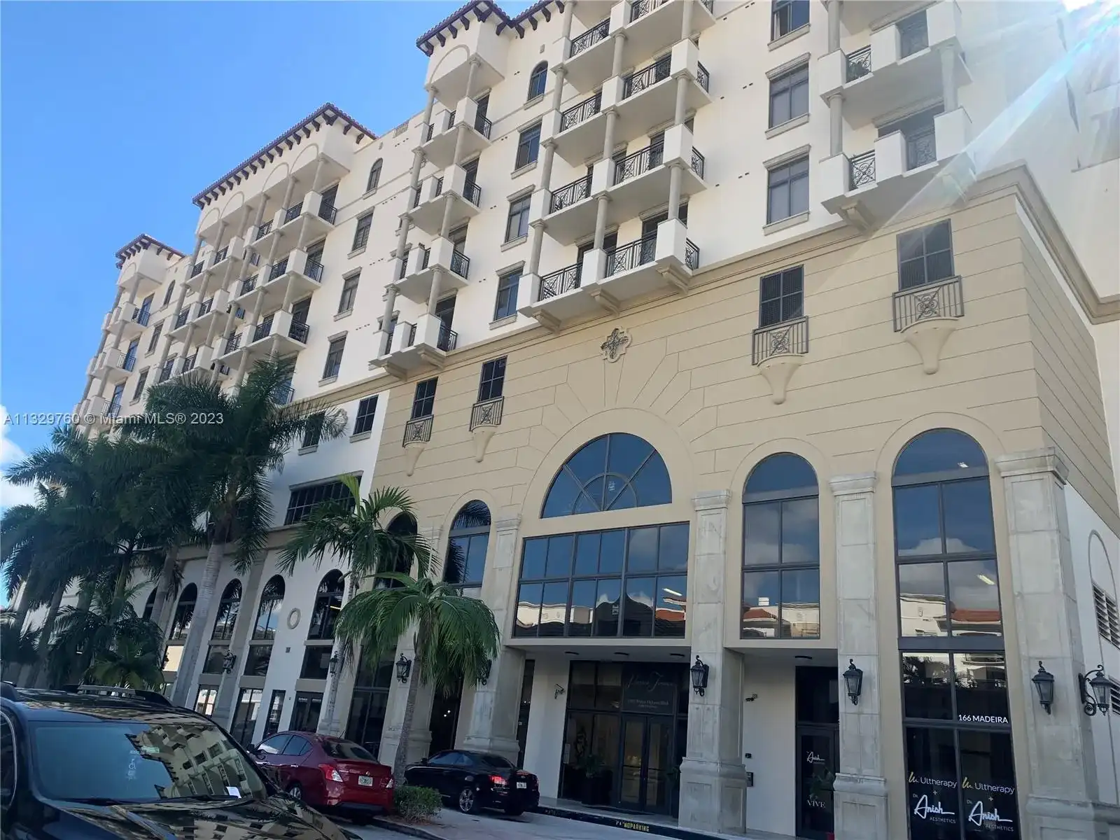 1805 Ponce de leon blvd, Coral Gables FL 33134