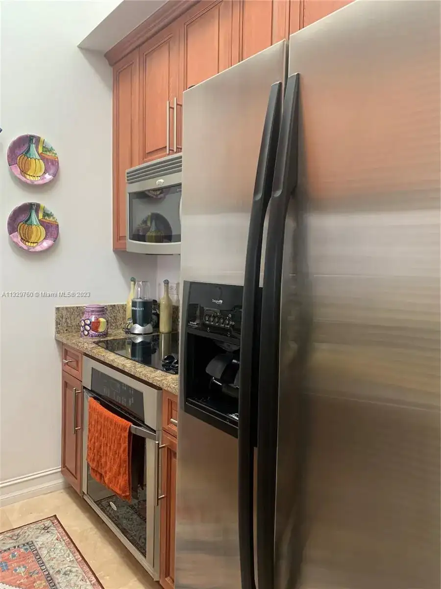 1805 Ponce de leon blvd, Coral Gables FL 33134 photo 5