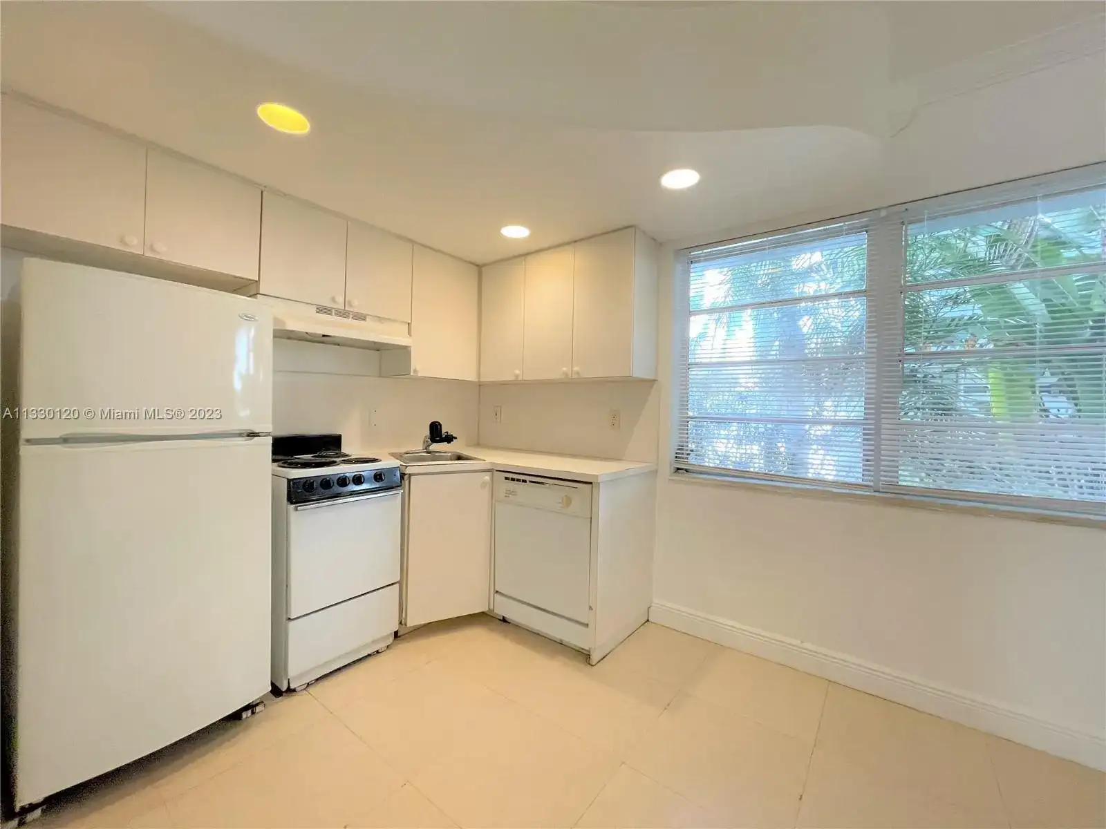 901 Euclid Ave # 5, Miami Beach FL 33139 photo 5