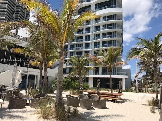 4111 S Ocean Dr # 502, Hollywood FL 33019