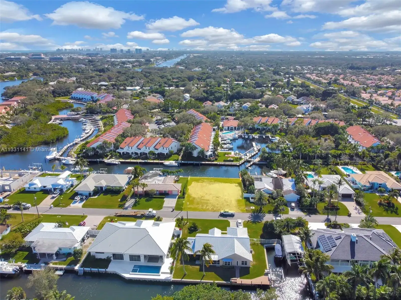 2400 Edward Rd, Palm Beach Gardens FL 33410 photo 3