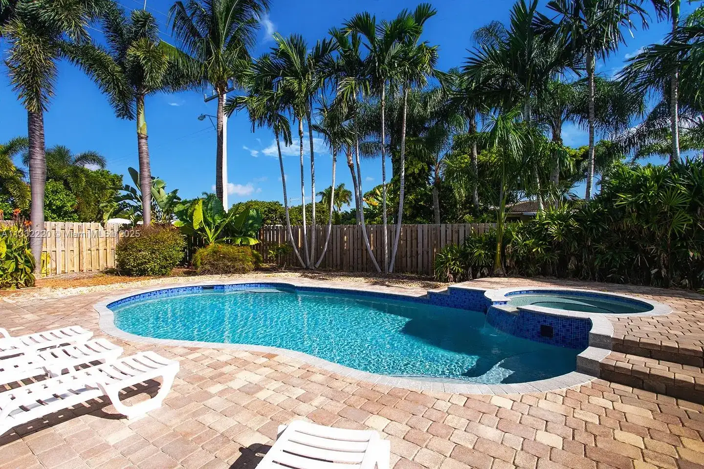 333 SE 3rd Ave, Dania Beach FL 33004 photo 2